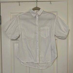 Puff sleeve white button down